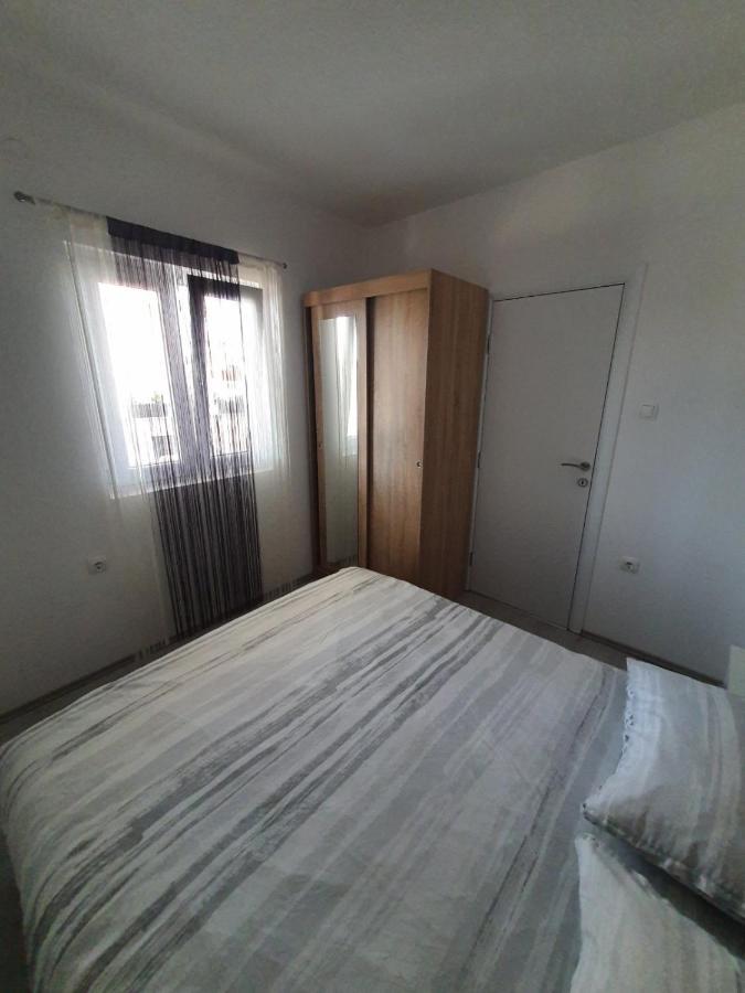 Apartments Nemcic 2 Нін Екстер'єр фото
