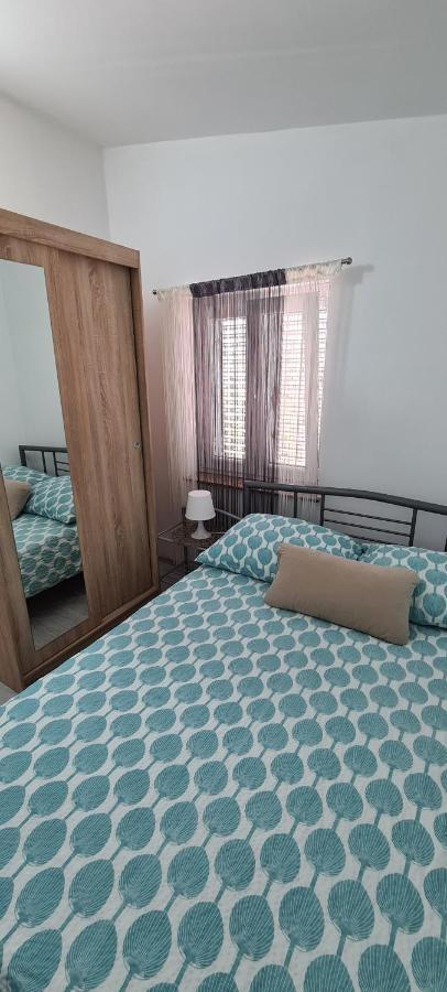 Apartments Nemcic 2 Нін Екстер'єр фото