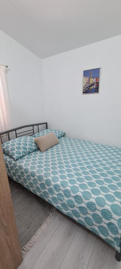 Apartments Nemcic 2 Нін Екстер'єр фото